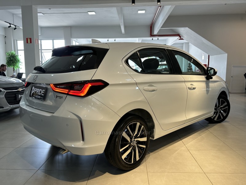CITY 1.5 HATCHBACK TOURING 16V FLEX 4P AUTOMÁTICO - 2022 - CAXIAS DO SUL