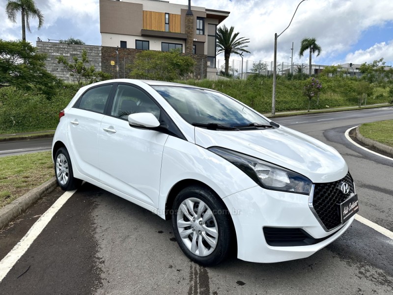 HB20 1.0 COMFORT PLUS 12V FLEX 4P MANUAL - 2019 - CAXIAS DO SUL