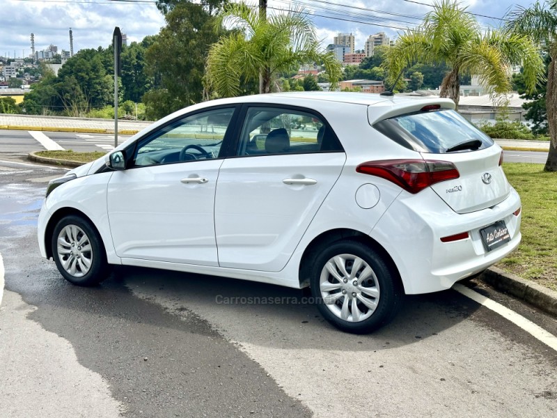 HB20 1.0 COMFORT PLUS 12V FLEX 4P MANUAL - 2019 - CAXIAS DO SUL