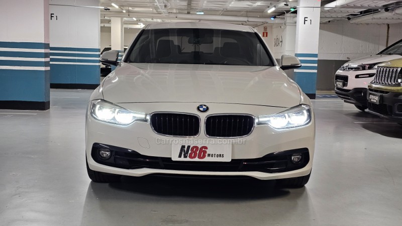320I 2.0 GP 16V TURBO ACTIVE FLEX 4P AUTOMÁTICO - 2018 - PORTO ALEGRE