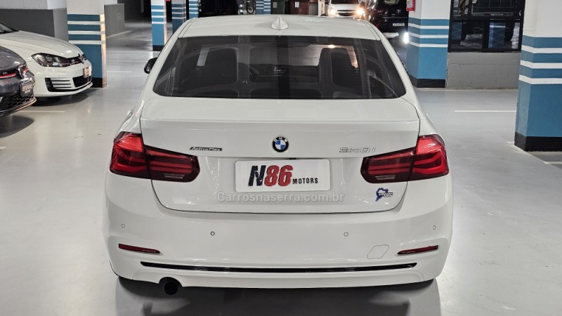 320I 2.0 GP 16V TURBO ACTIVE FLEX 4P AUTOMÁTICO - 2018 - PORTO ALEGRE
