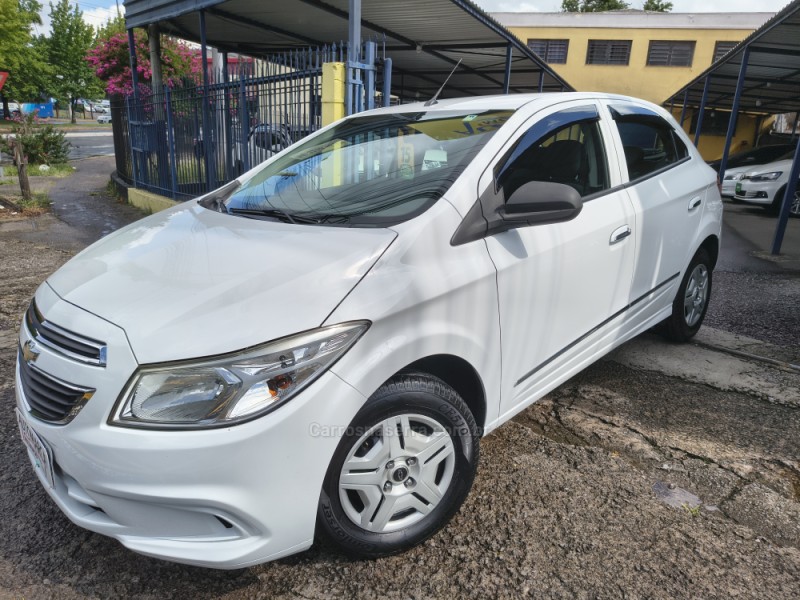 ONIX 1.0 MPFI LT 8V FLEX 4P MANUAL - 2015 - CAXIAS DO SUL