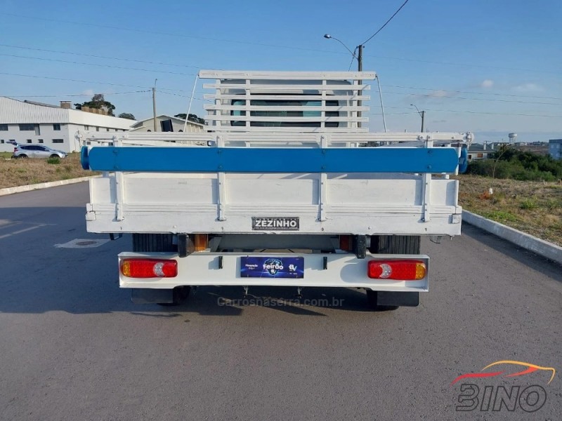 MASTER 2.3 DCI CHASSI CABINE L2H1 16V DIESEL 2P MANUAL - 2013 - FARROUPILHA
