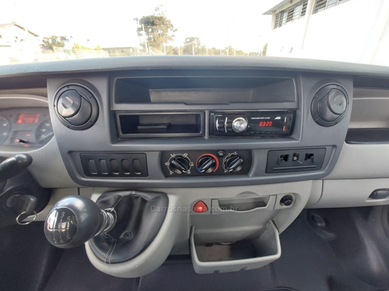 MASTER 2.3 DCI CHASSI CABINE L2H1 16V DIESEL 2P MANUAL - 2013 - FARROUPILHA