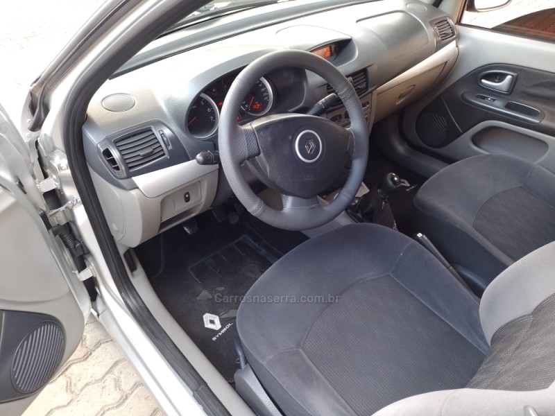 SYMBOL 1.6 PRIVILÈGE 16V FLEX 4P MANUAL - 2010 - CAXIAS DO SUL