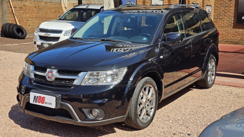 FREEMONT 2.4 PRECISION 16V GASOLINA 4P AUTOMÁTICO - 2015 - PORTO ALEGRE