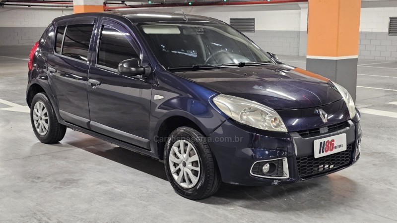 SANDERO 1.6 EXPRESSION 8V FLEX 4P MANUAL - 2012 - PORTO ALEGRE