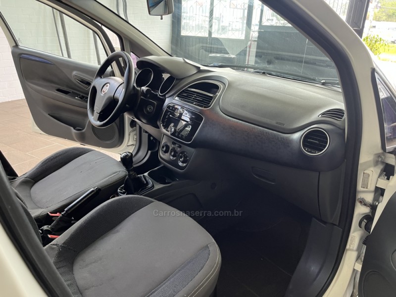 PUNTO 1.4 ATTRACTIVE 8V FLEX 4P MANUAL - 2013 - CAXIAS DO SUL