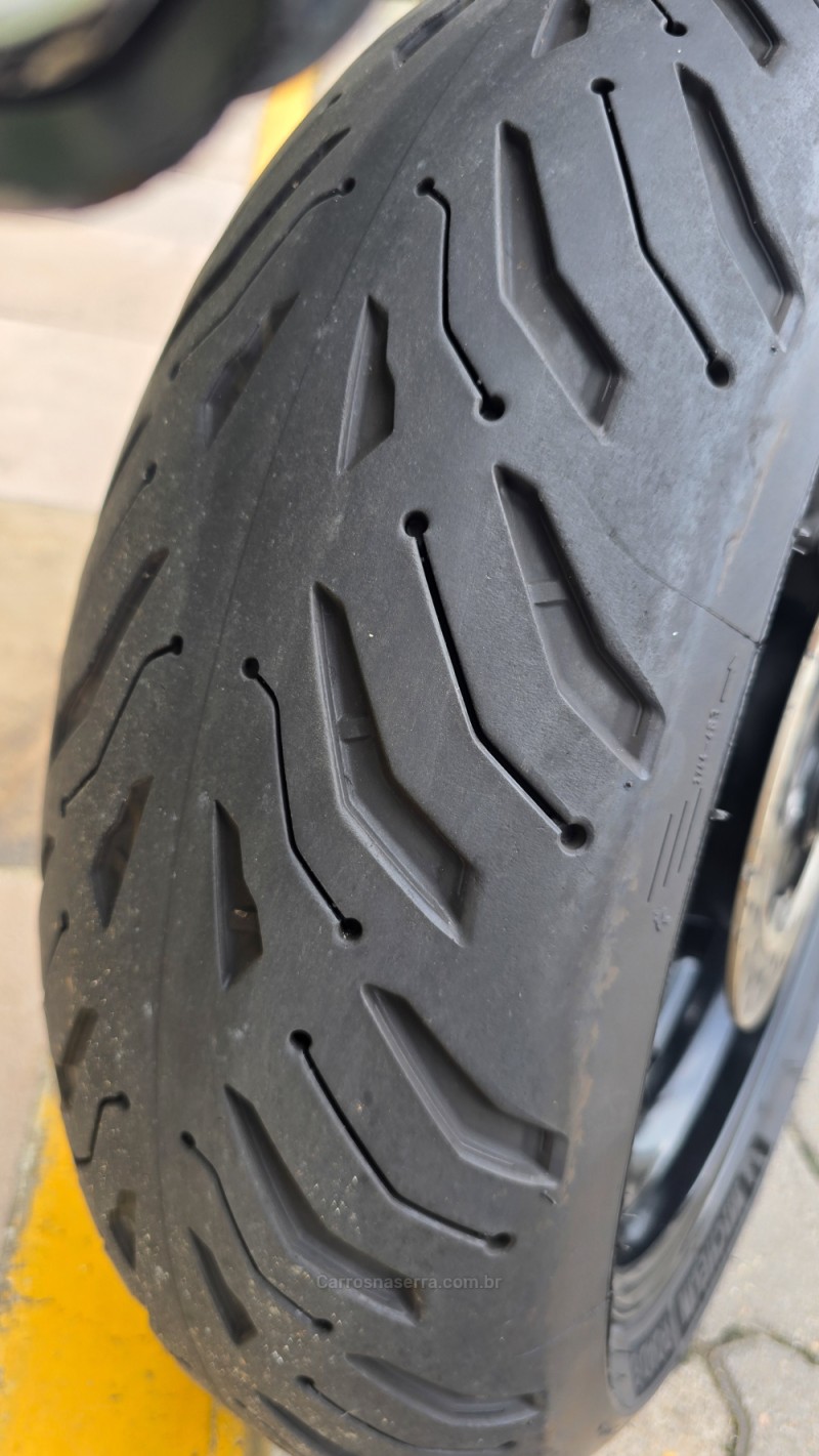 CBR 600RR  - 2010 - BENTO GONçALVES