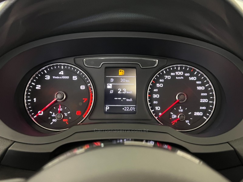 Q3 1.4 TFSI AMBIENTE GASOLINA 4P S TRONIC - 2018 - FLORES DA CUNHA