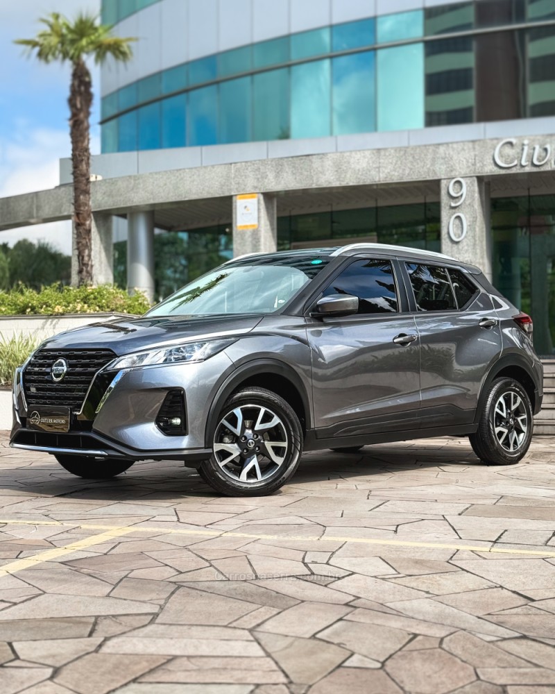 KICKS 1.6 SENSE 16V FLEX 4P AUTOMÁTICO - 2022 - NOVO HAMBURGO