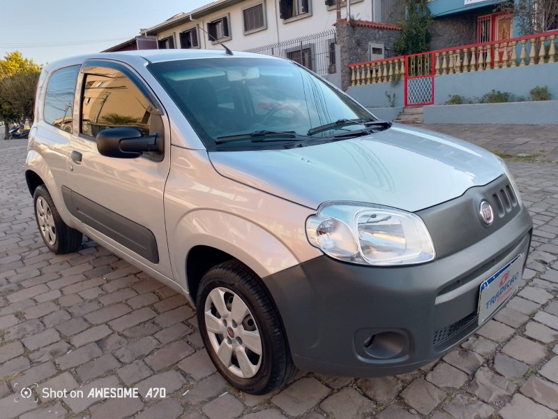 UNO 1.0 EVO VIVACE 8V FLEX 2P MANUAL - 2012 - CAXIAS DO SUL