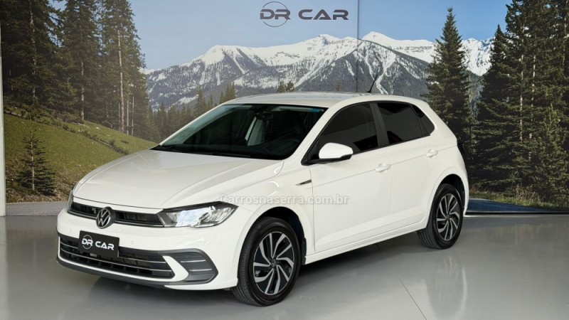 polo 1.0	200 tsi highline automatico  2023 garibaldi