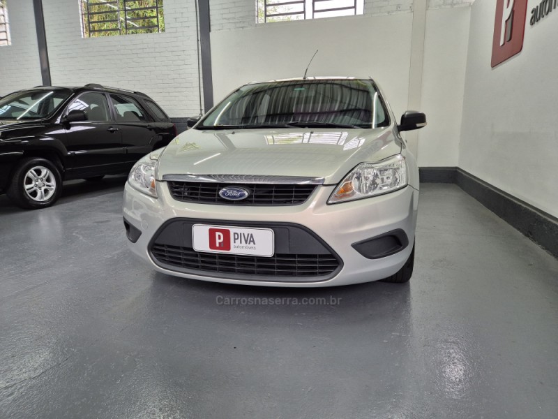 FOCUS 1.6 GL 16V FLEX 4P MANUAL - 2011 - GARIBALDI