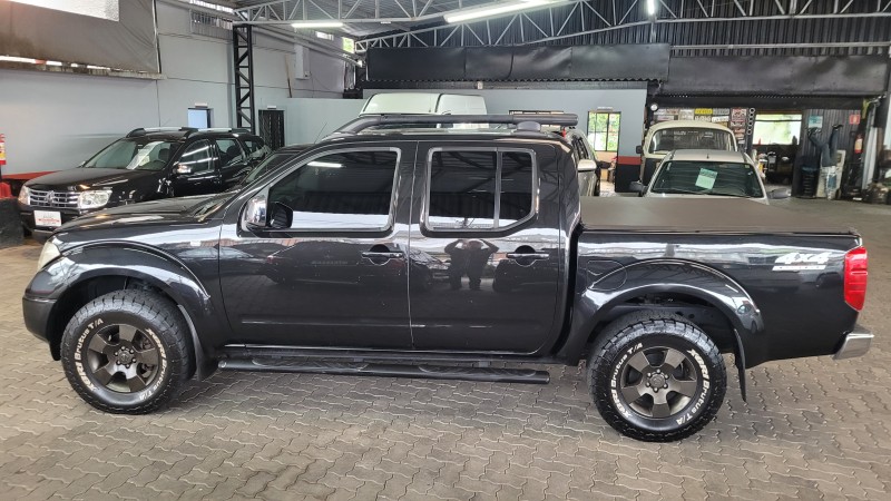 FRONTIER 2.5 LE 4X4 CD TURBO ELETRONIC DIESEL 4P AUTOMÁTICO - 2010 - GARIBALDI