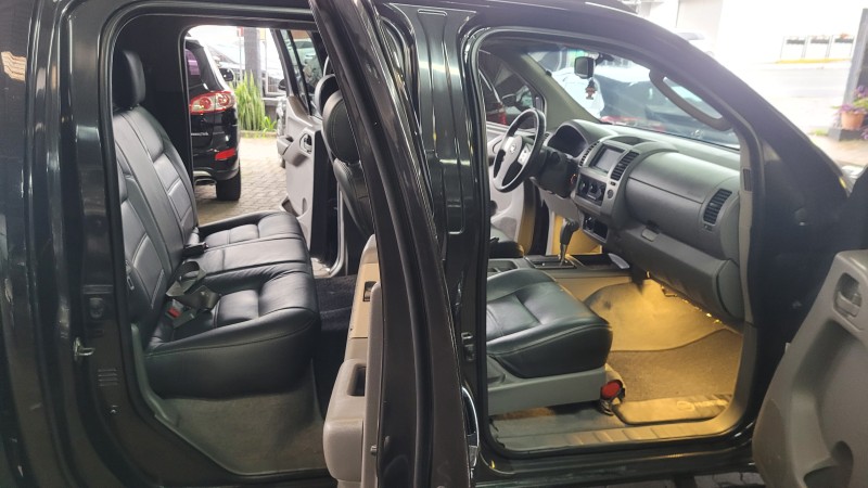 FRONTIER 2.5 LE 4X4 CD TURBO ELETRONIC DIESEL 4P AUTOMÁTICO - 2010 - GARIBALDI