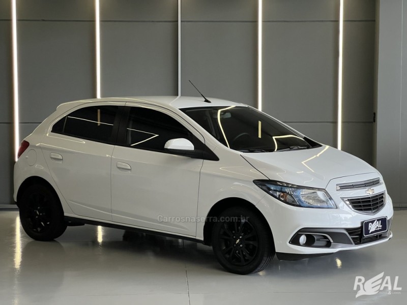 ONIX 1.4 MPFI LTZ 8V FLEX 4P AUTOMÁTICO - 2014 - SAPIRANGA