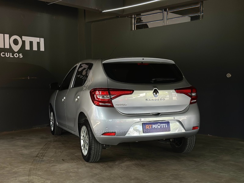 SANDERO 1.0 ZEN 12V FLEX 4P MANUAL - 2020 - MUçUM