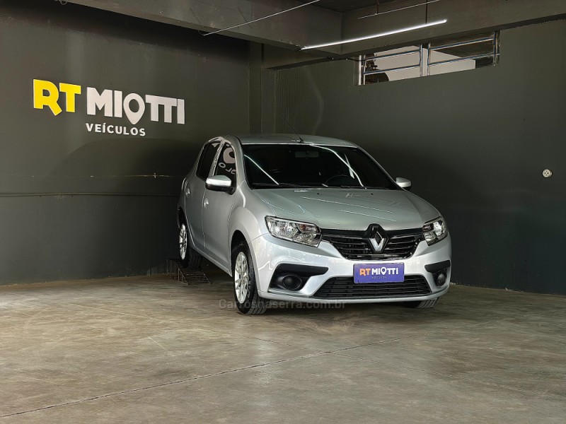 sandero 1.0 zen 12v flex 4p manual 2020 mucum