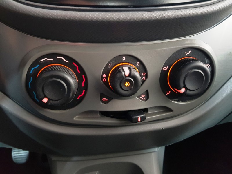 PALIO 1.4 MPI ATTRACTIVE 8V FLEX 4P MANUAL - 2013 - CAXIAS DO SUL