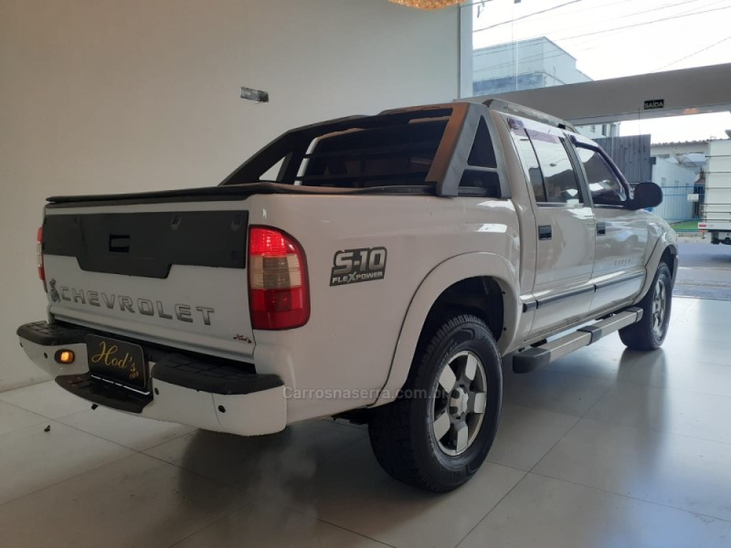 S10 2.2 EFI DLX 4X2 CD 8V GASOLINA 4P MANUAL - 2010 - CANELA