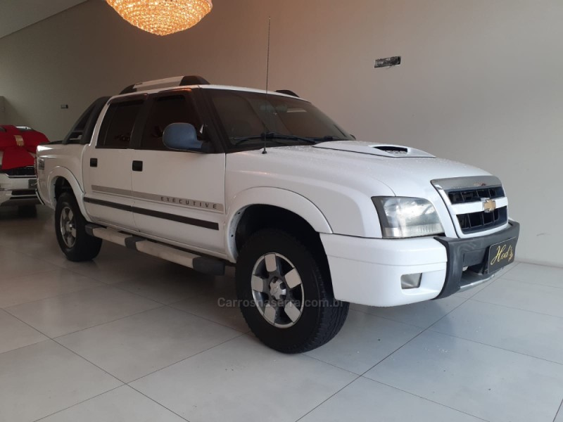 S10 2.2 EFI DLX 4X2 CD 8V GASOLINA 4P MANUAL - 2010 - CANELA