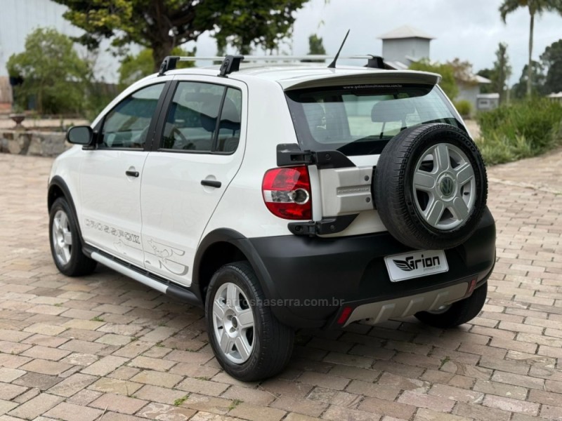 CROSSFOX 1.6 MI FLEX 8V 4P MANUAL - 2009 - VACARIA