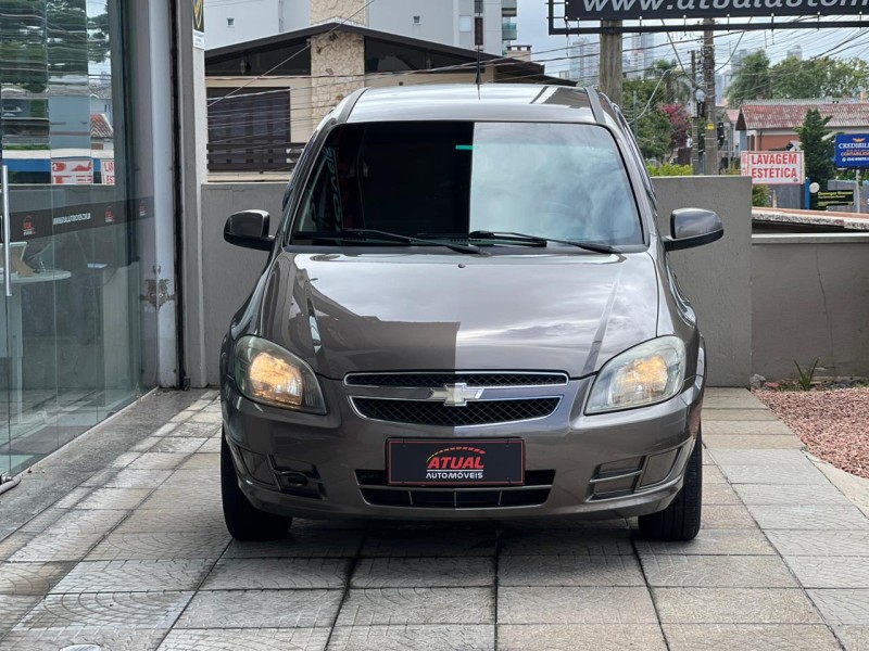 CELTA 1.0 MPFI LT 8V FLEX 4P MANUAL - 2014 - CAXIAS DO SUL