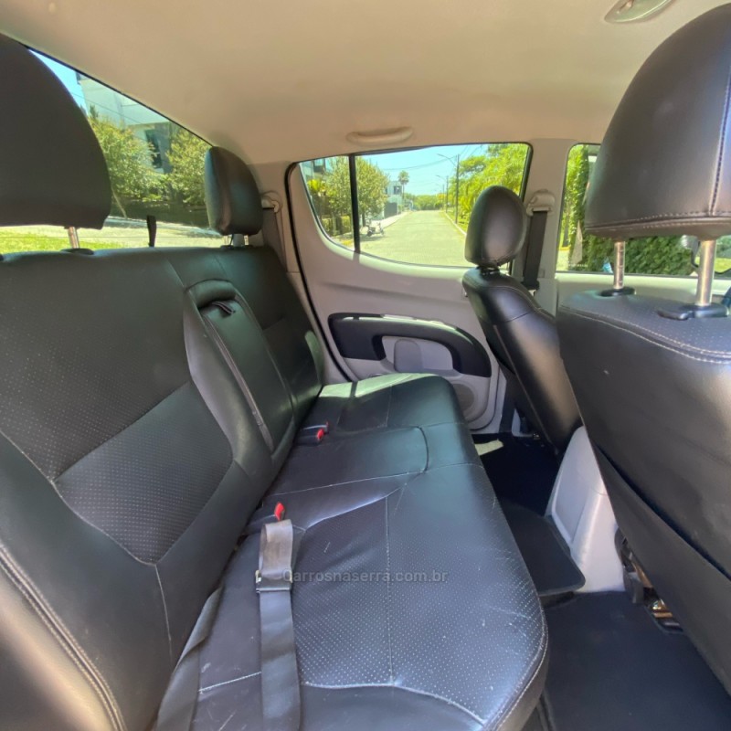 L200 TRITON  - 2012 - MONTENEGRO