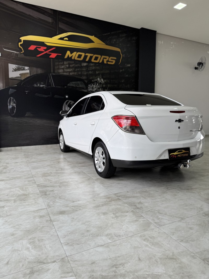 PRISMA 1.4 MPFI LTZ 8V FLEX 4P MANUAL - 2014 - CAXIAS DO SUL