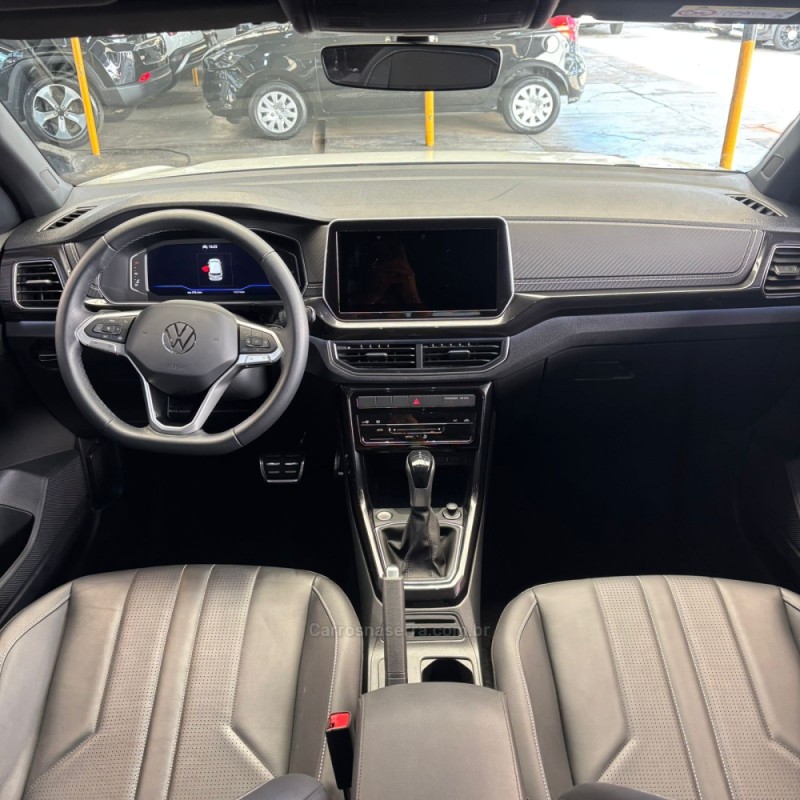 T-CROSS 1.4 HIGHLINE TSI 16V FLEX 4P AUTOMÁTICO - 2025 - PASSO FUNDO