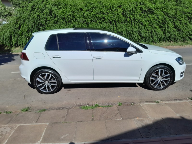 GOLF 1.4 TSI COMFORTLINE 16V GASOLINA 4P AUTOMÁTICO - 2015 - NOVA PRATA