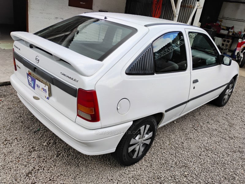 KADETT 1.8 EFI GL 8V GASOLINA 2P MANUAL - 1996 - CAXIAS DO SUL