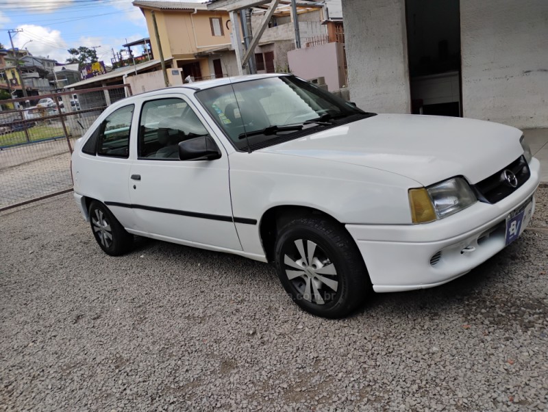 KADETT 1.8 EFI GL 8V GASOLINA 2P MANUAL - 1996 - CAXIAS DO SUL