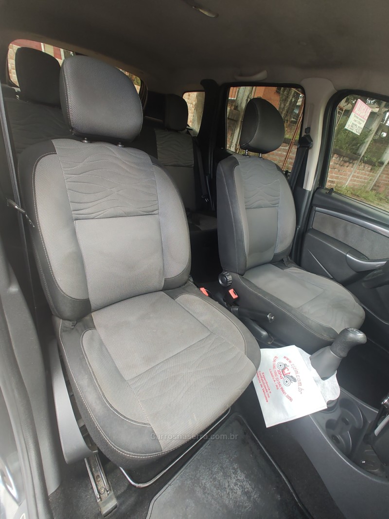 DUSTER 1.6 DYNAMIQUE 4X2 16V FLEX 4P MANUAL - 2014 - CANELA