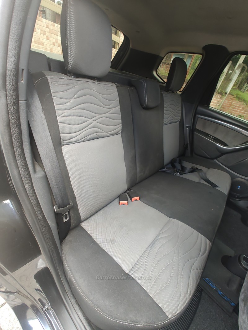 DUSTER 1.6 DYNAMIQUE 4X2 16V FLEX 4P MANUAL - 2014 - CANELA