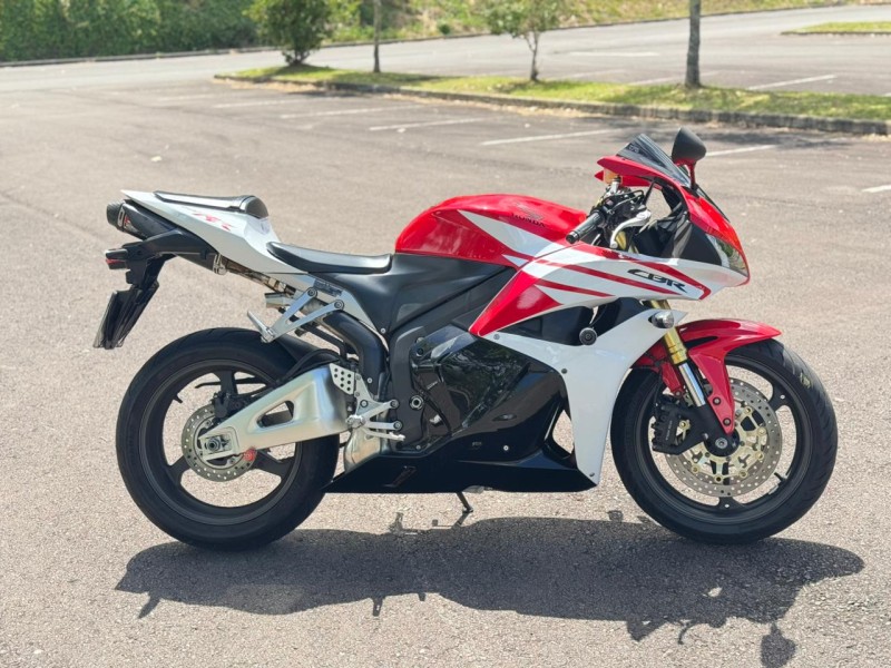 CBR 600RR  - 2012 - BENTO GONçALVES