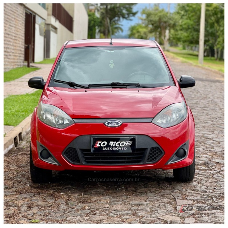 FIESTA 1.6 MPI CLASS SEDAN 8V FLEX 4P MANUAL - 2011 - CAMPO BOM
