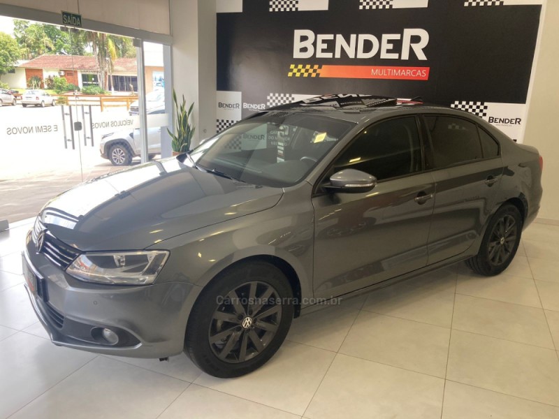JETTA 2.0 COMFORTLINE FLEX 4P TIPTRONIC - 2013 - SALVADOR DO SUL