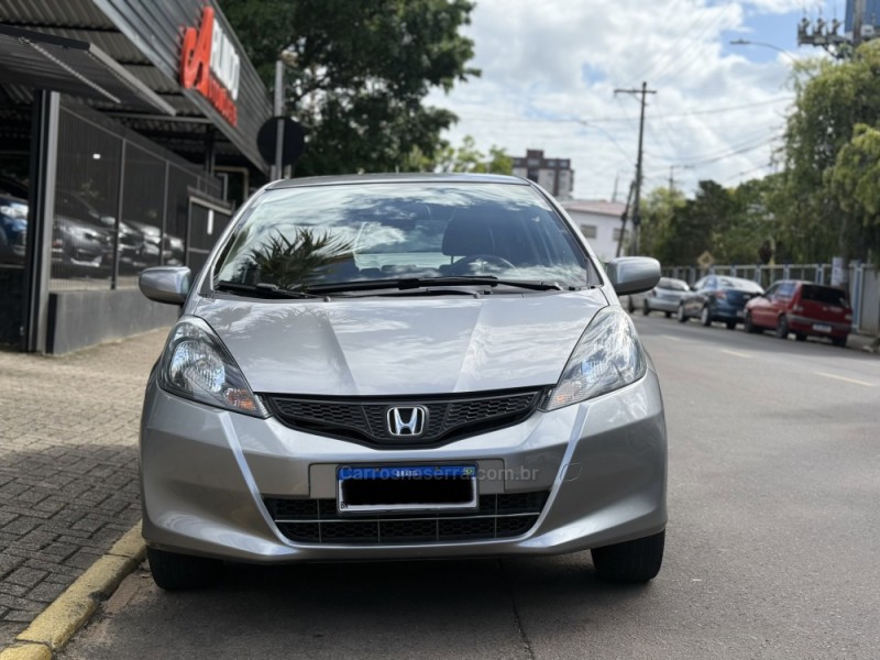 FIT 1.4 CX 16V FLEX 4P MANUAL - 2014 - PAROBé