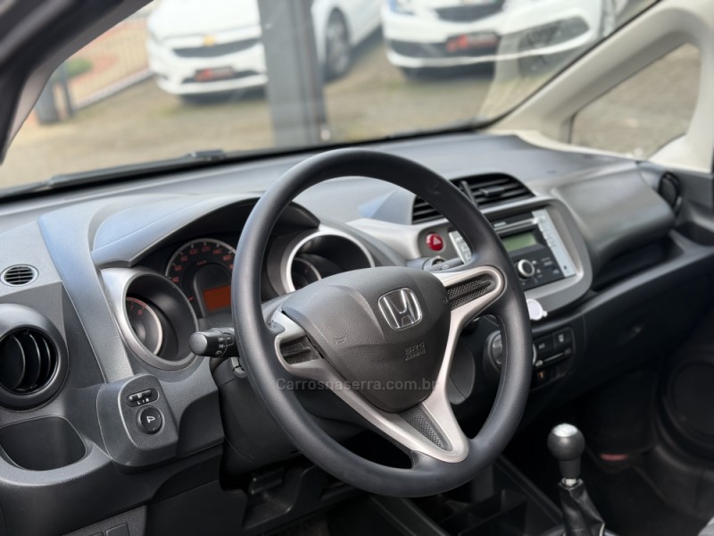 FIT 1.4 CX 16V FLEX 4P MANUAL - 2014 - PAROBé