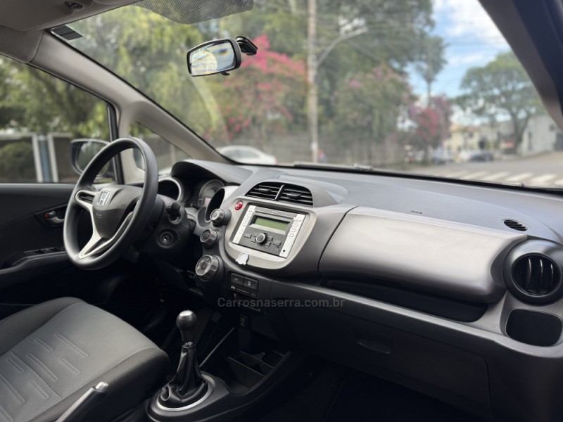 FIT 1.4 CX 16V FLEX 4P MANUAL - 2014 - PAROBé