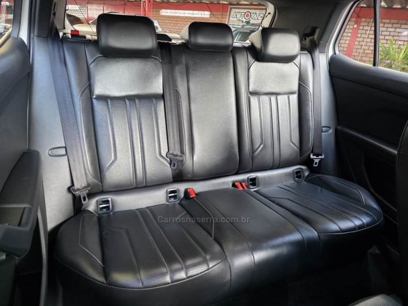 T-CROSS 1.4 HIGHLINE TSI 16V FLEX 4P AUTOMÁTICO - 2025 - SAPIRANGA