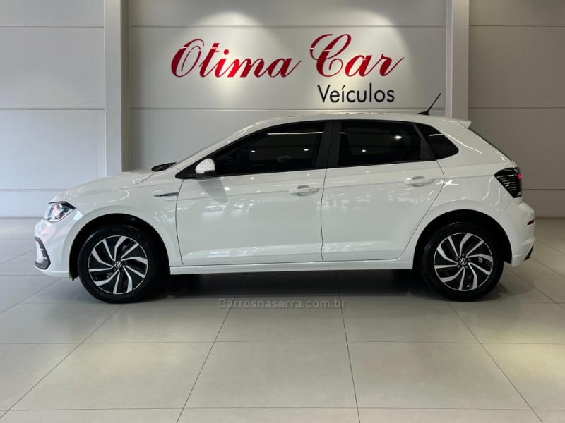 POLO 1.0 170 TSI 12V HIGHLINE FLEX 4P AUTOMÁTICO - 2024 - FLORES DA CUNHA