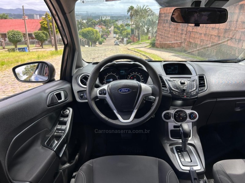 FIESTA 1.6 SE HATCH 16V FLEX 4P AUTOMÁTICO - 2017 - VENâNCIO AIRES