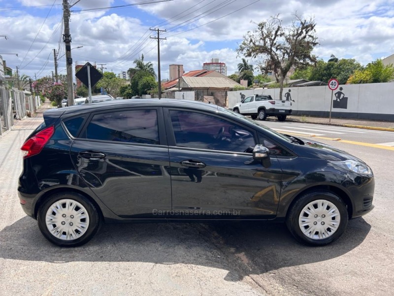FIESTA 1.6 SE HATCH 16V FLEX 4P AUTOMÁTICO - 2017 - VENâNCIO AIRES