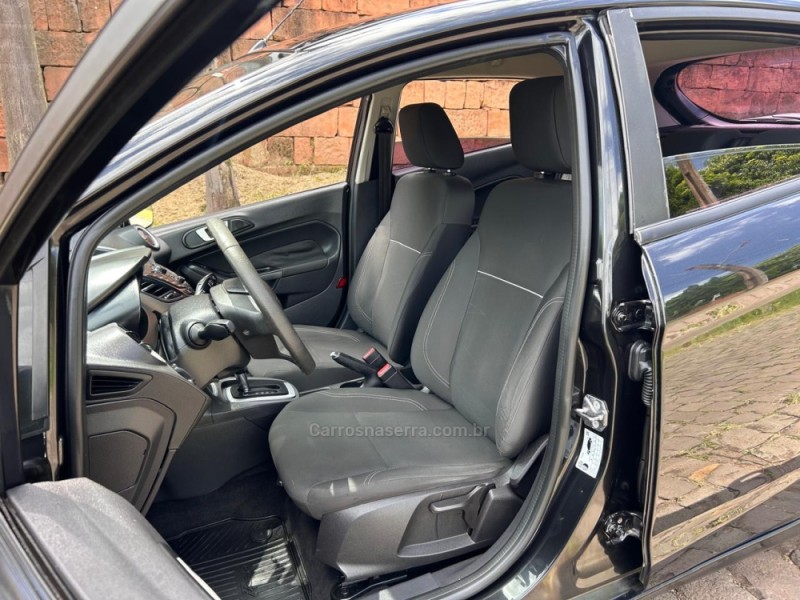 FIESTA 1.6 SE HATCH 16V FLEX 4P AUTOMÁTICO - 2017 - VENâNCIO AIRES
