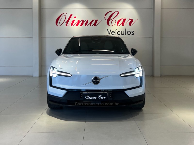 EX30 ULTRA EXTENDED RANGE - 2024 - FLORES DA CUNHA