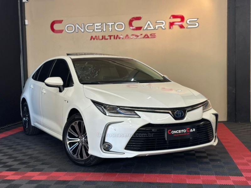 COROLLA 1.8 ALTIS PREMIUM 16V HÍBRIDO 4P AUTOMÁTICO