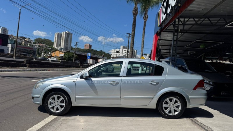 VECTRA 2.0 MPFI EXPRESSION 8V FLEX 4P MANUAL - 2008 - CAXIAS DO SUL